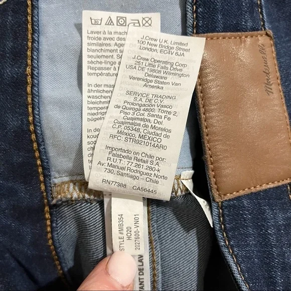 Madewell Curvy High Rise Skinny Jeans Sussex Wash Size 27 Skinny Leg Style MB354 - Picture 11 of 11